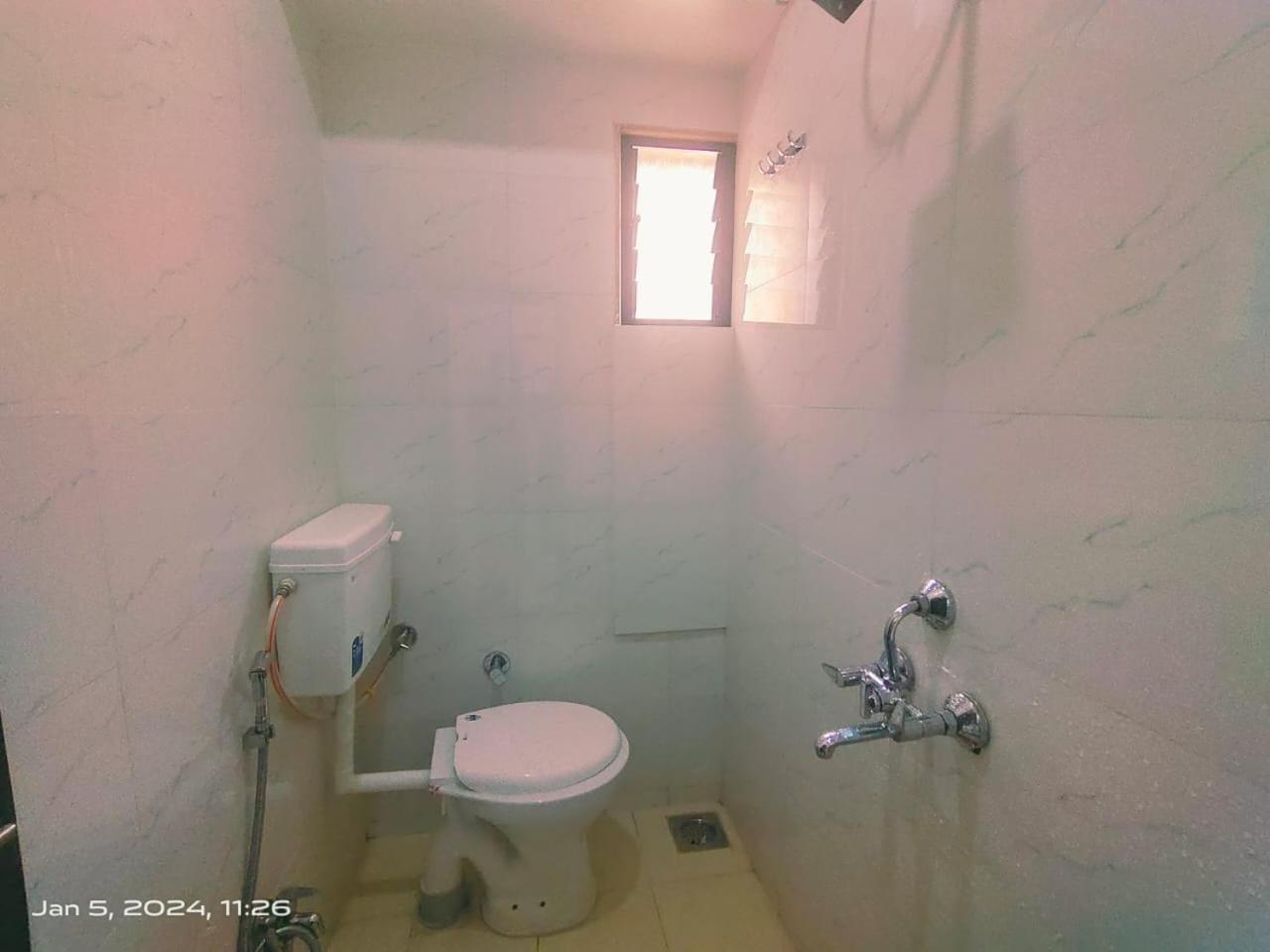 Amrit Guest House Пюн Екстериор снимка