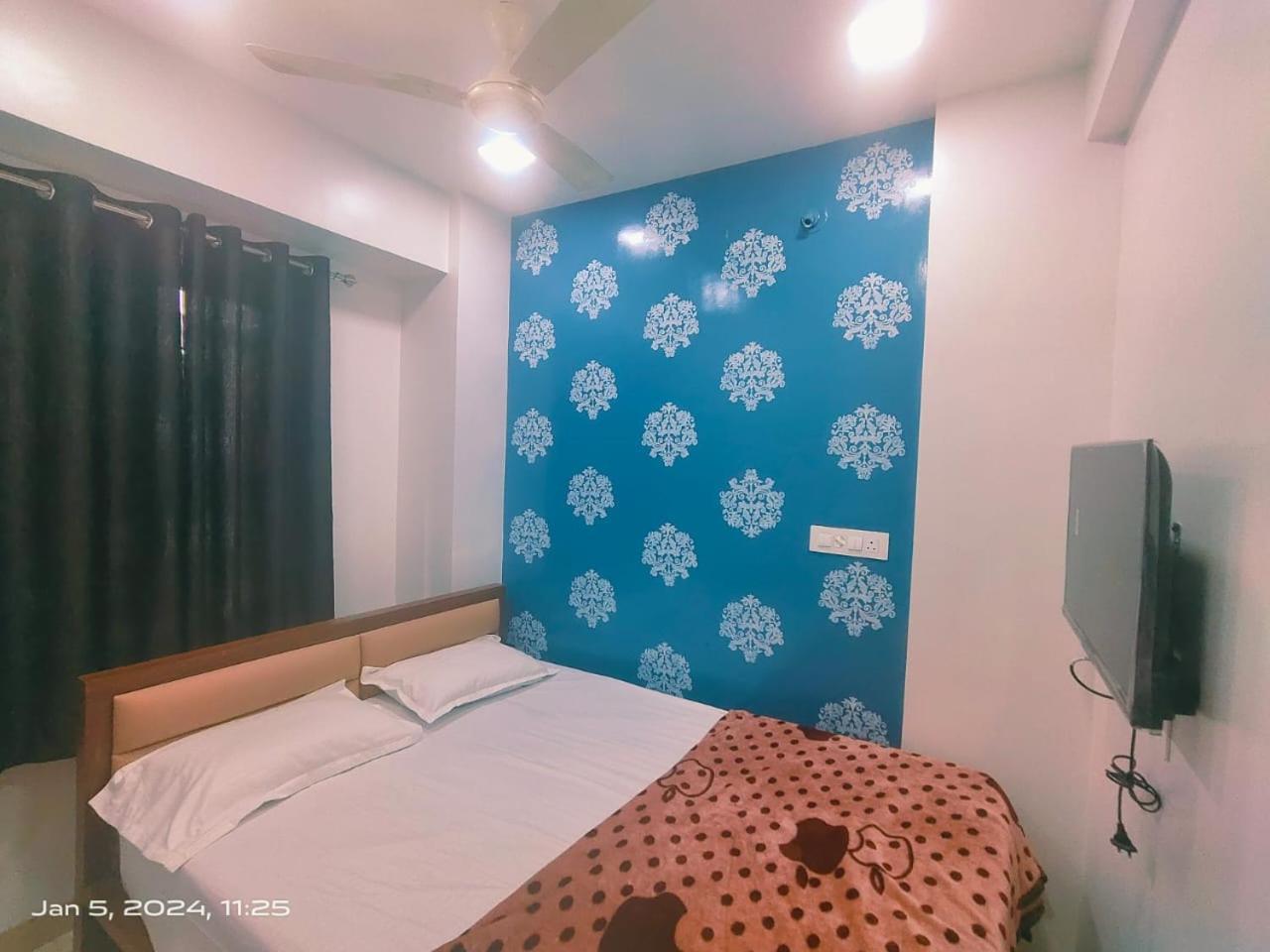 Amrit Guest House Пюн Екстериор снимка