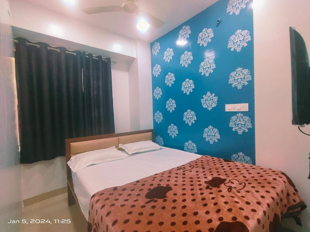 Amrit Guest House Пюн Екстериор снимка